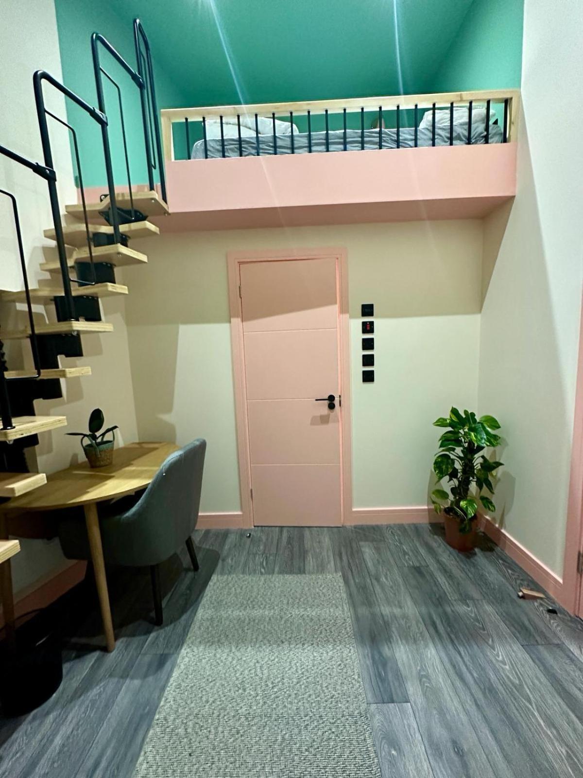 Cozy En-Suite Loft In Trendy Local Лондон Экстерьер фото
